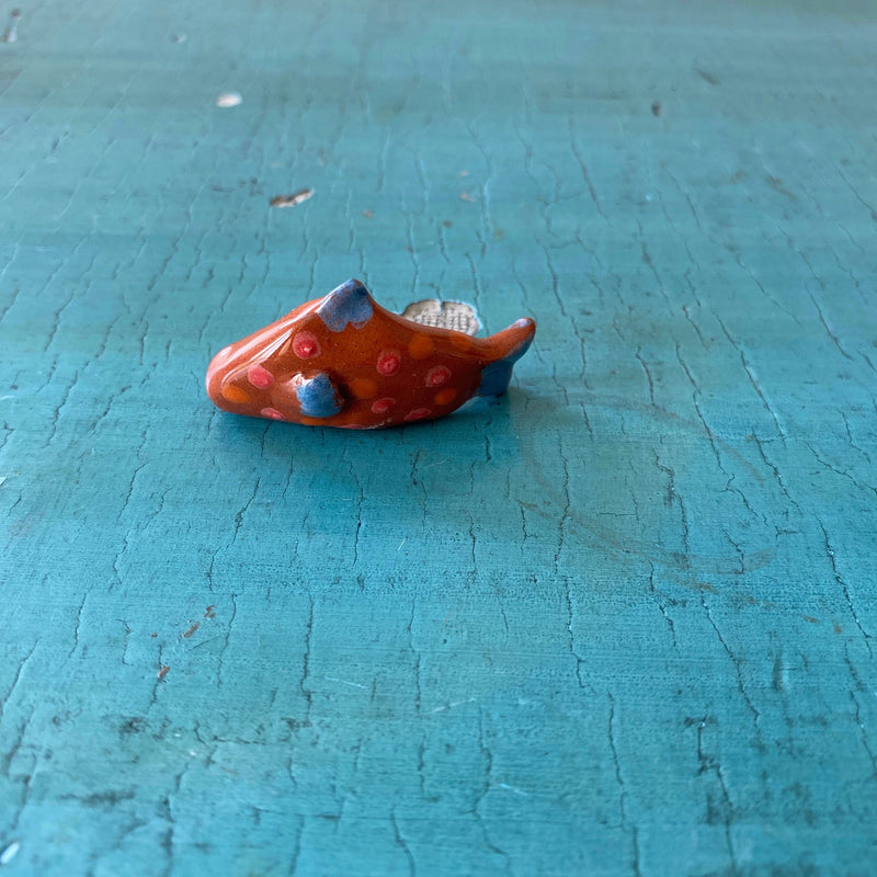 Handmade Ceramic Fish & Hedgehog Figurines: Tiny Animal Sculpture Set-zoom-