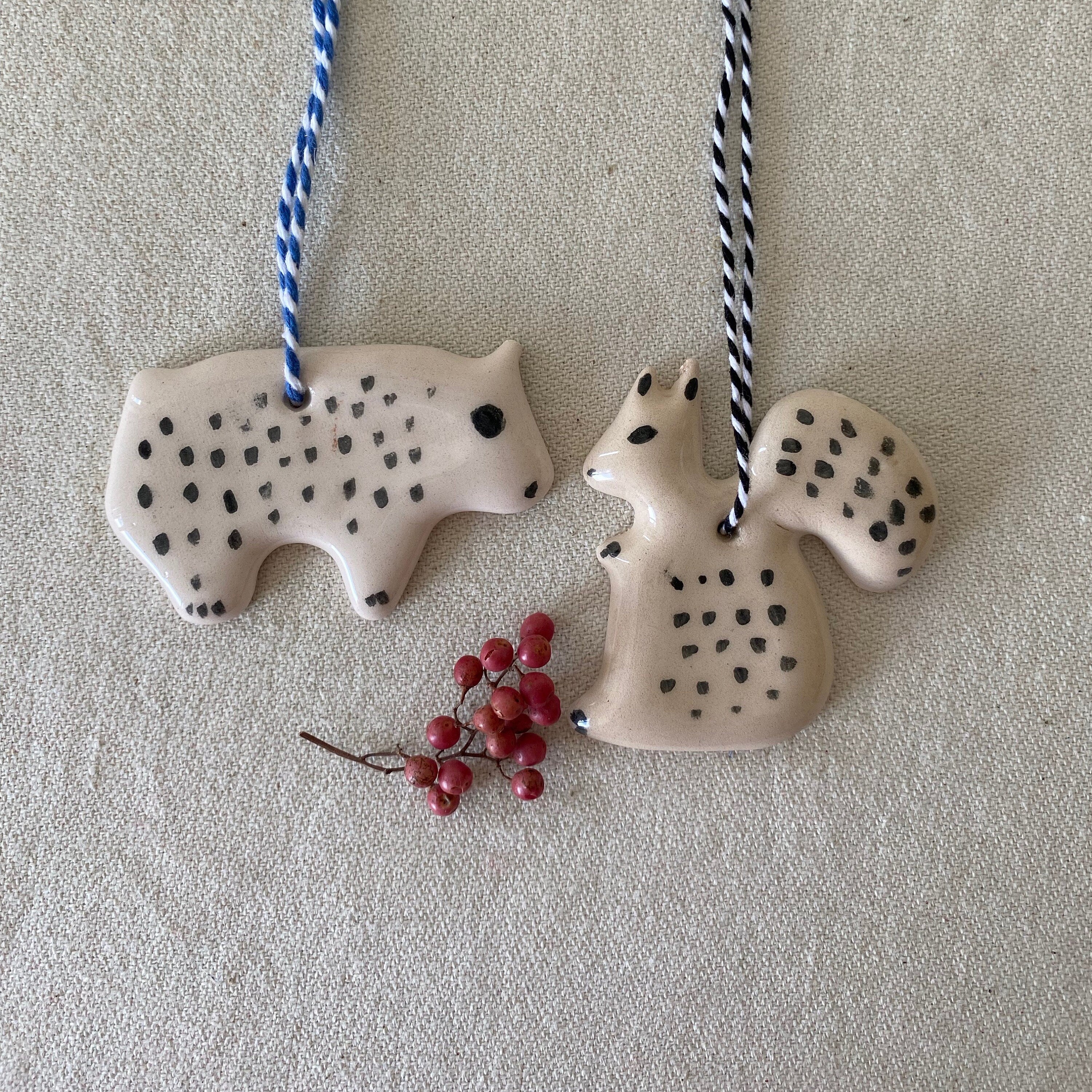 Handmade Ceramic Bear Christmas Ornament Set, White Clay Decoration-zoom-7