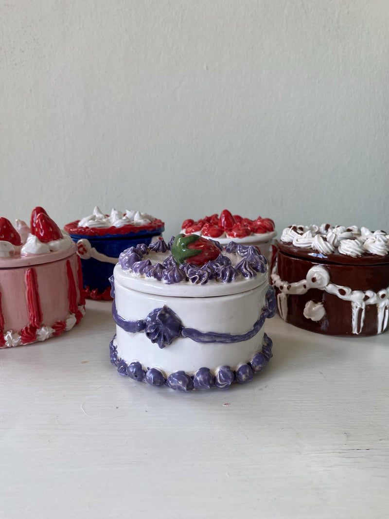 Handmade Ceramic Birthday Cake Jewelry Box, Unique Gift-zoom-