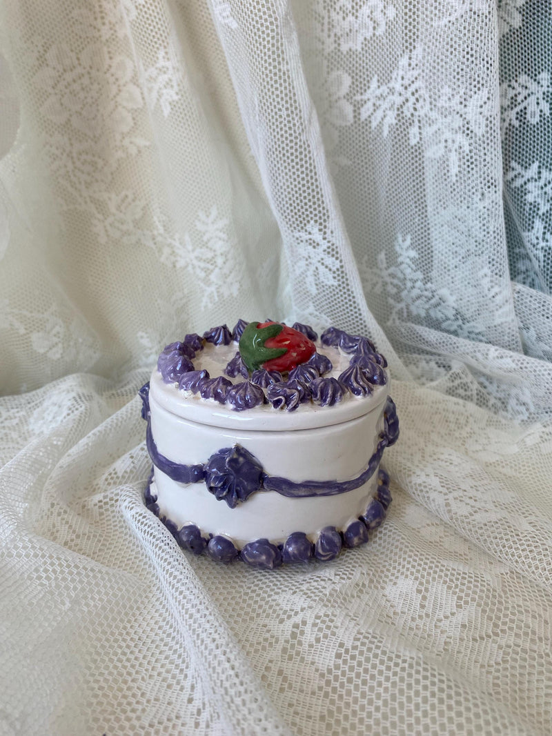 Handmade Ceramic Birthday Cake Jewelry Box, Unique Gift-zoom-