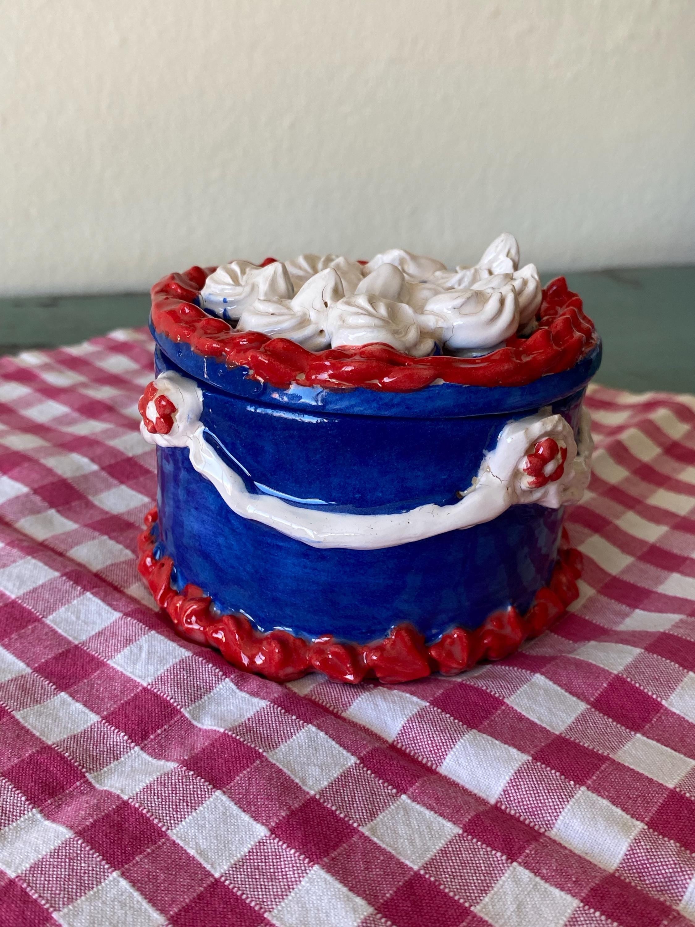 Handmade Ceramic Birthday Cake Box: Unique Jewelry/Chocolate Gift-zoom-6