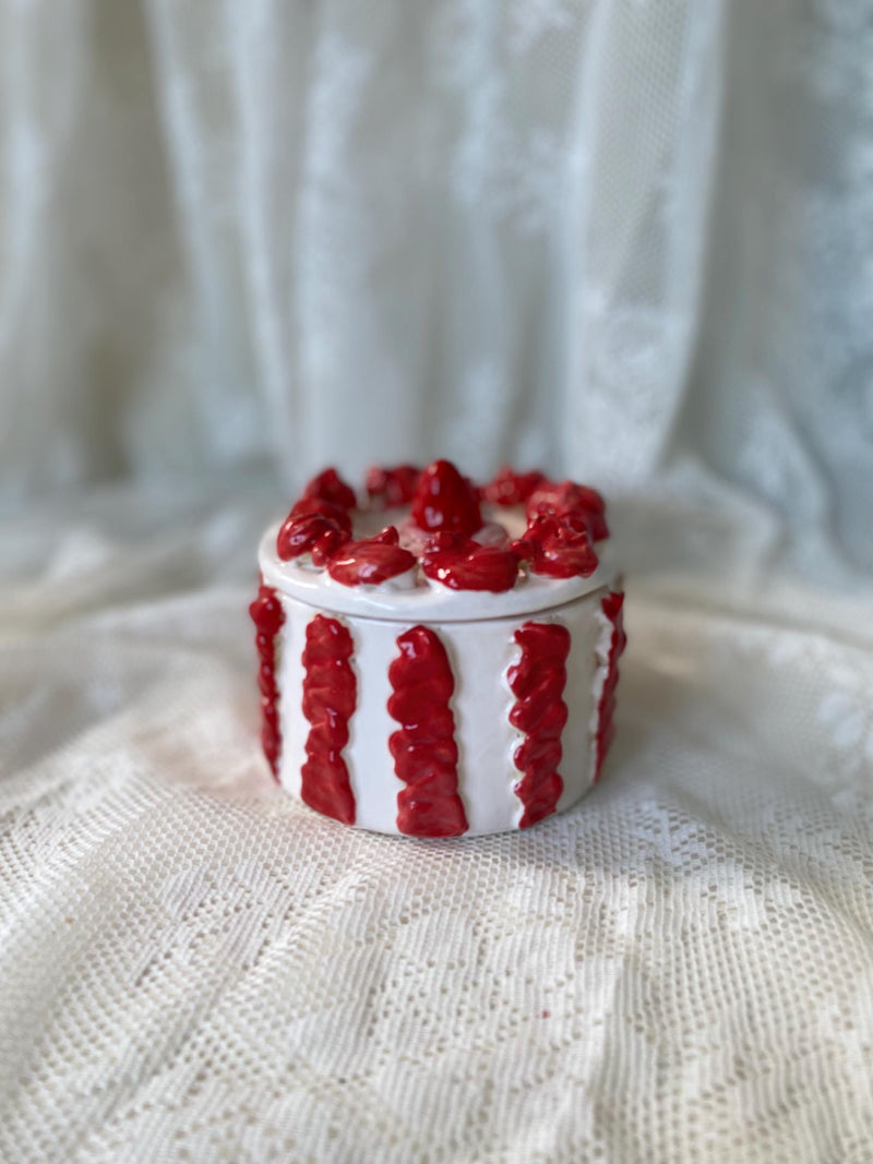 Handmade Ceramic Birthday Cake Jewelry Box, Unique Gift-zoom-