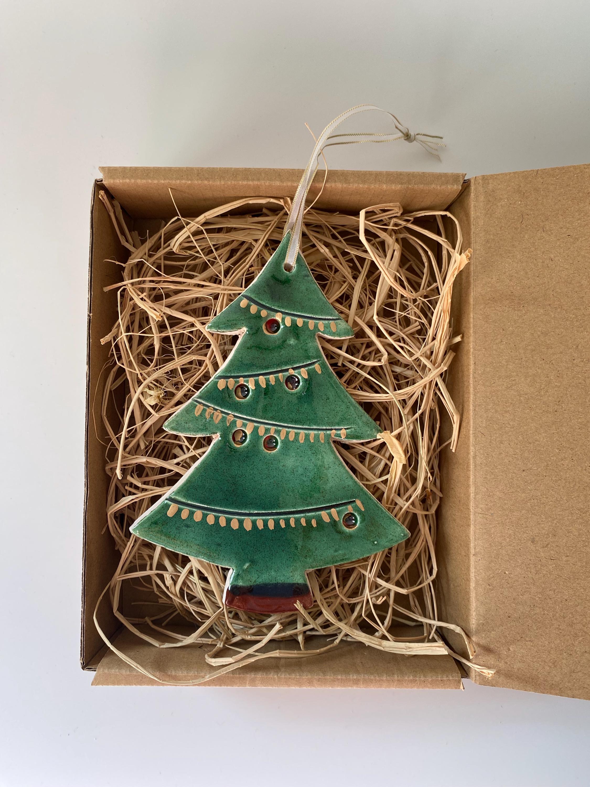 Handmade Ceramic Christmas Tree Ornament: Green Holiday Decor-zoom-3