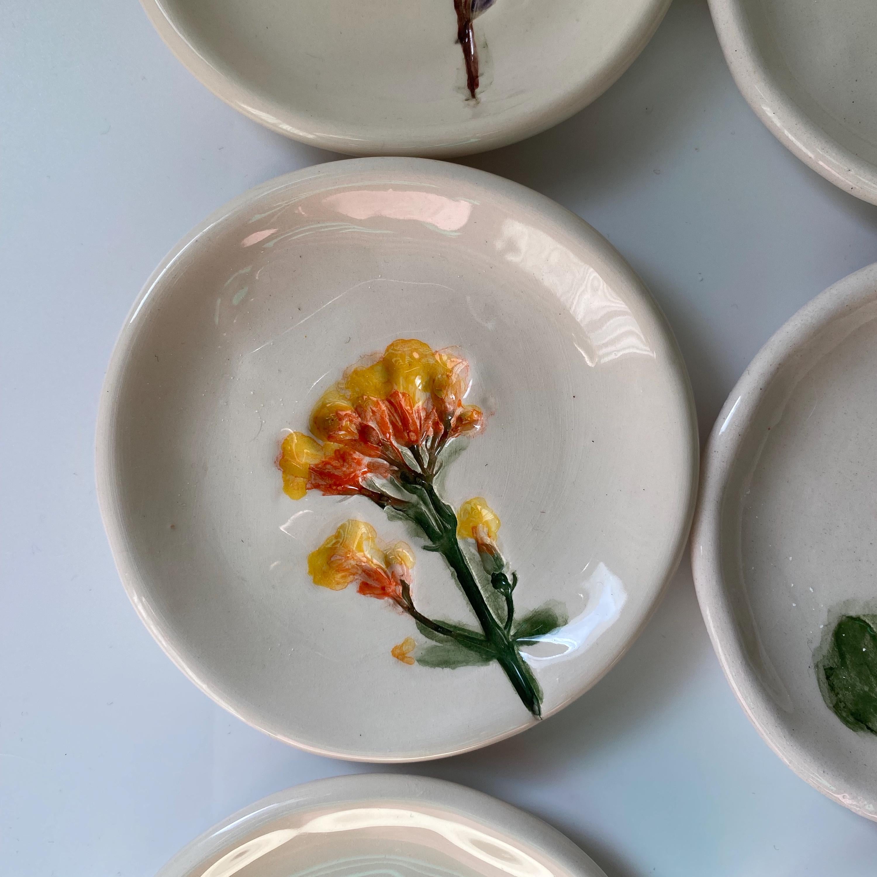 Handmade Ceramic Jewellery Dish with floral impression-zoom-5