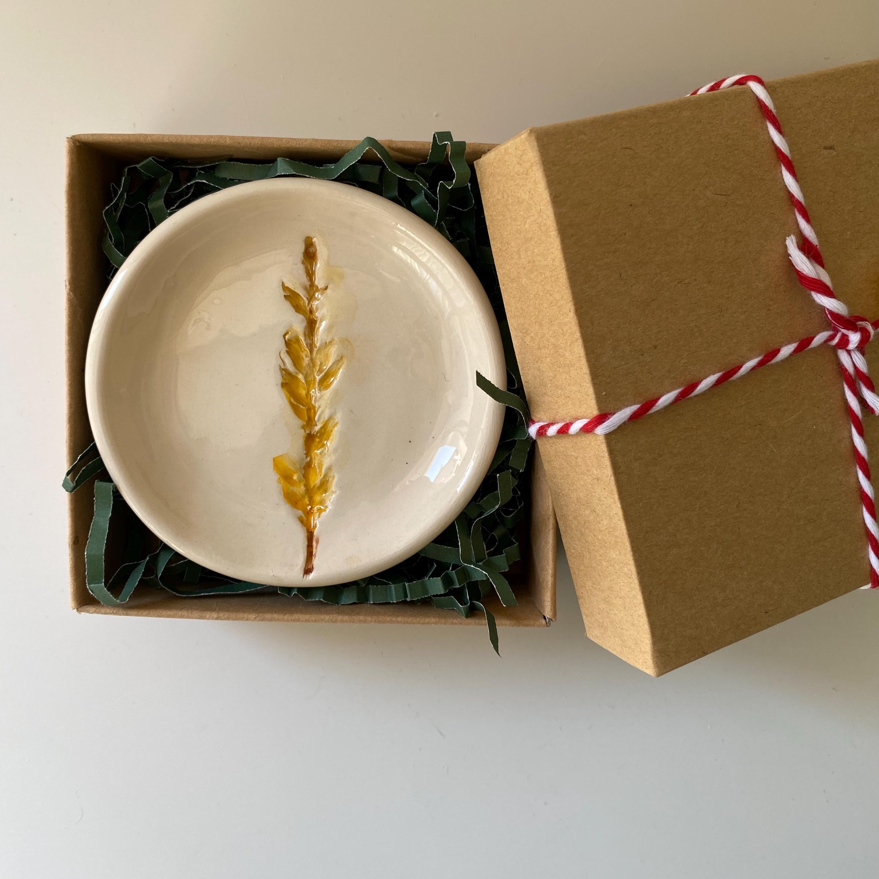Handmade Ceramic Jewellery Dish with floral impression-zoom-7