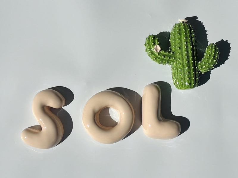Handmade Ceramic Bubble Letter: Personalized Wall Decor-zoom-