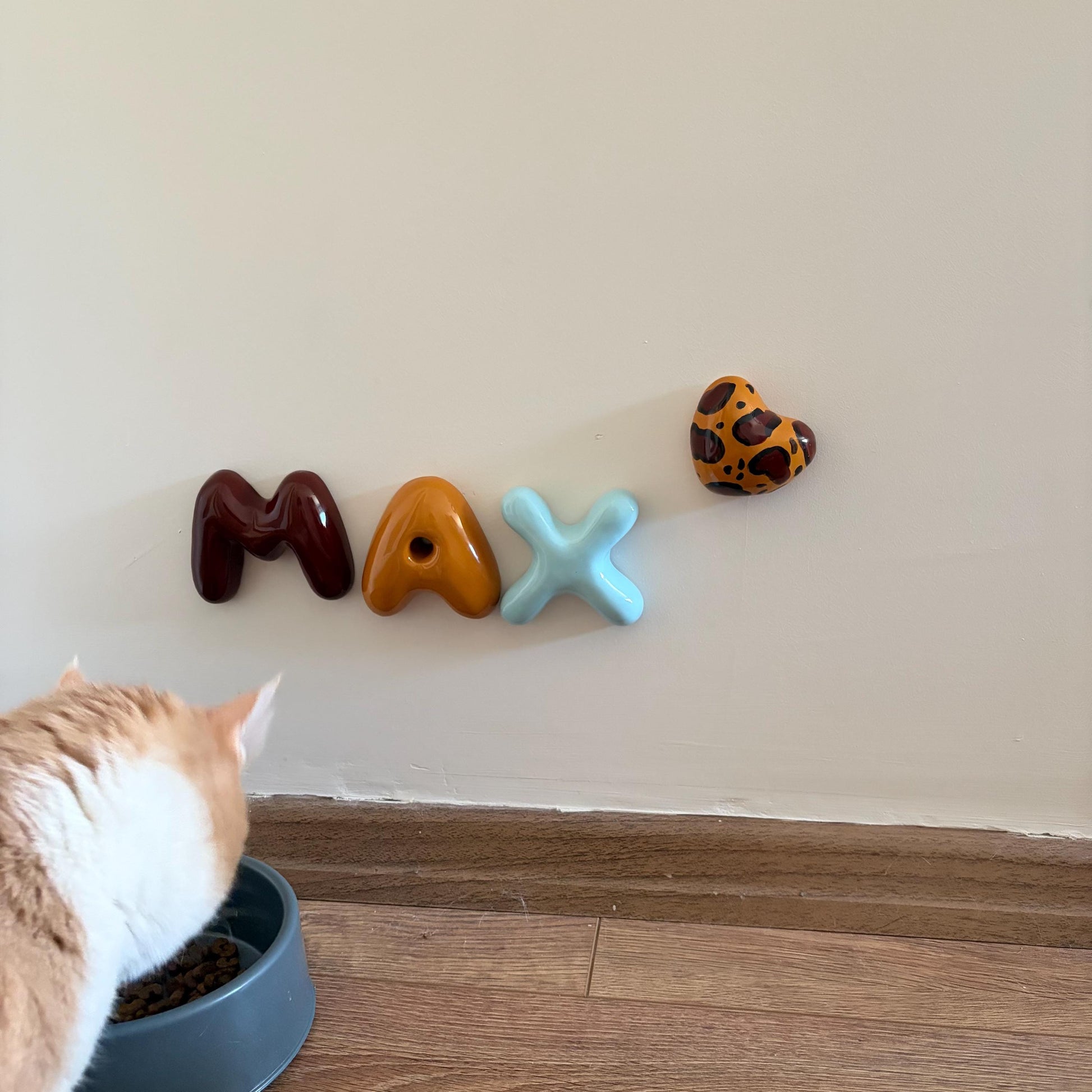 Personalized Ceramic Bubble Letters – Mini 8cm Pet Name Wall Decor-8